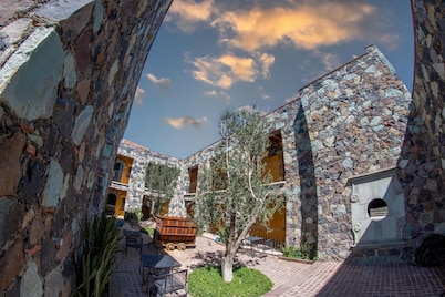 Tierra Adentro Hotel Fashion Grill & Spa