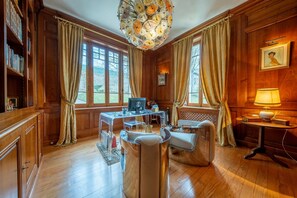 Interior - La Belle Demeure - Piscine privée (Saverdun)