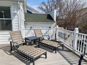 Property grounds - Spacious Loft, Newly Remodeled, and in Walking Distance to Everything! (Saugatuck)