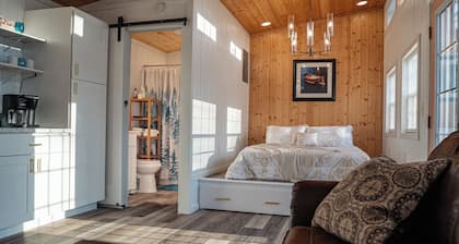 Liberty- Book 1, 2 or 3 Cabins! Lake view/Pet friendly for fee