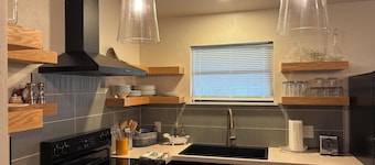 Charming 3-bedroom Mid-century Modern house in Norman, close to OU, OKC