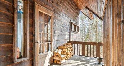 NEW! Serene Architect-Designed Vermont Chalet