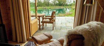 Willow Lodge at Welhams Meadow