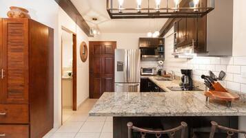 Căn hộ, ban công, quang cảnh biển | Bếp riêng