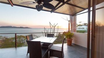 Căn hộ, ban công, quang cảnh biển | Ban công