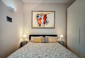 Fer et planche à repasser, Wi-Fi, draps fournis