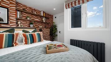 Design Studio | In-room safe, iron/ironing board