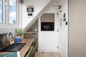 Design Studio | In-room safe, iron/ironing board