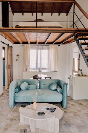 スーペリア スイート シティビュー | デスク、アイロン / アイロン台、WiFi (無料)、ベッドシーツ