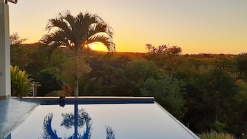 Udendørs pool