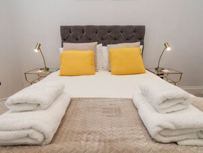 2 chambres, décor unique, ameublement unique, accÚs au Wi-Fi (inclus)