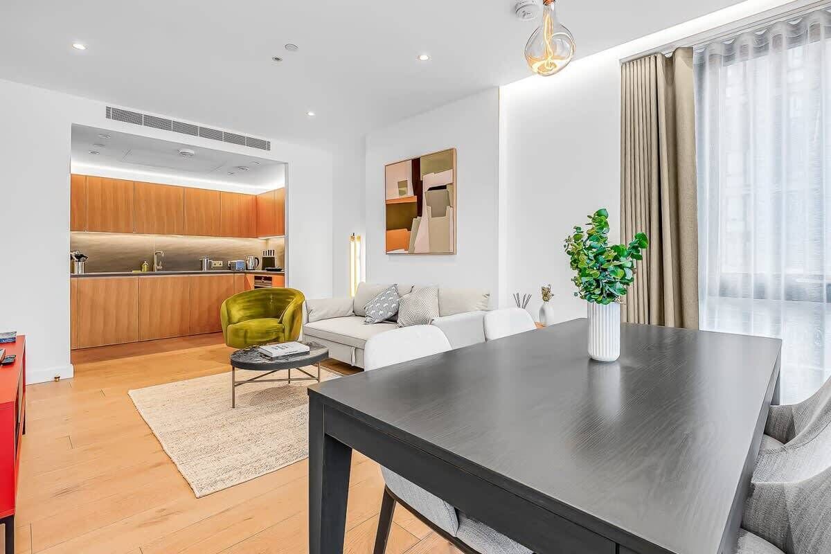 Télévision, espaces bureaux