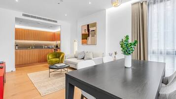 Télévision, espaces bureaux