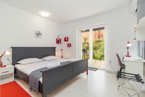 วิลล่า | 2 ห้องนอน, เตารีด/โต๊ะรีดผ้า