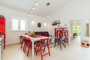 Villa | Private kitchen - Villa Ziziphus - Private Pool With Jacuzzi (Medulin)