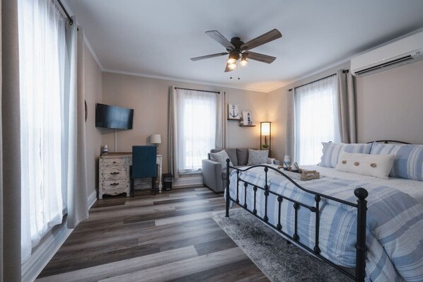 2 間睡房、書桌、可攜式嬰兒床、免費 Wi-Fi