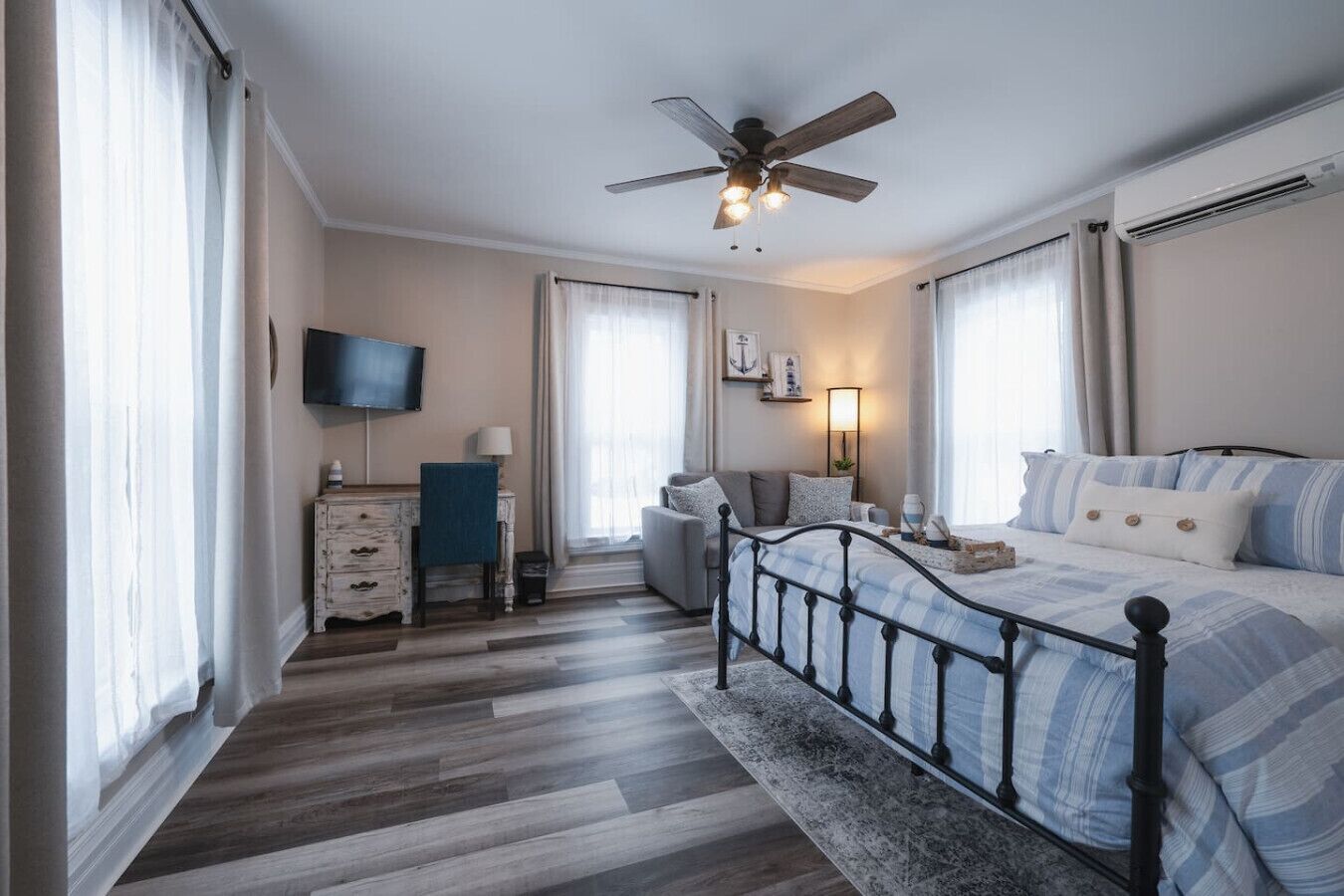 2 間睡房、書桌、可攜式嬰兒床、免費 Wi-Fi