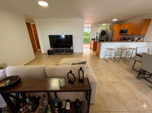 Smart TV - 3-bedroom New Penthouse in delightful Río Grande with AC, WiFi, Private Terrace. (Río Grande)