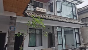 Imej tidak diklasifikasikan, 4 daripada 45, butang
