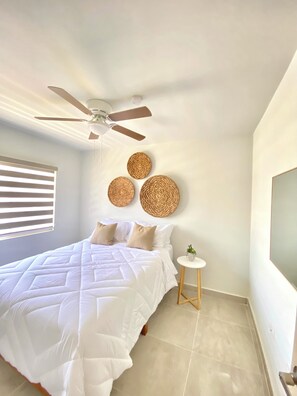 3 dormitorios, tabla de planchar con plancha, wifi y ropa de cama