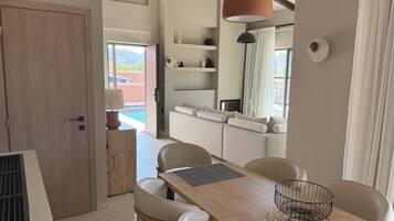 Villa with Heated Private Pool | Soundproofing, iron/ironing board, free WiFi