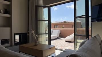 Sistema de insonorización, tabla de planchar con plancha y wifi gratis