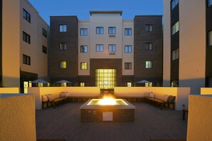 Property grounds - Free Breakfast. Gym. Near Medical Center. (Little Rock)