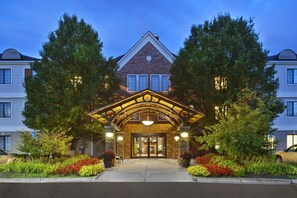 Exterior - Equipped Suite | Free Breakfast, 24h Business Center + Seasonal Pool (Utica)