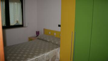 2 bedrooms