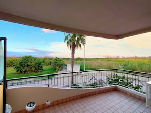 Apartamento, 2 quartos, para fumantes, sacada | Sacada