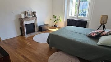 1 bedroom, iron/ironing board, WiFi
