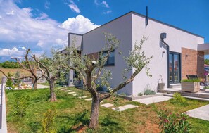 House | Garden