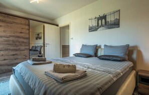 Maison | 2 chambres, fer et planche à repasser