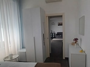 2 sovrum, skrivbord, gratis wi-fi och sängkläder