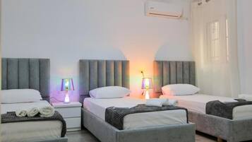 2 slaapkamers, een strijkplank/strijkijzer, gratis wifi, beddengoed