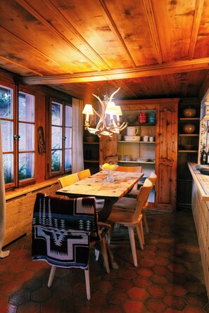 تناول الطعام