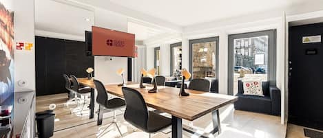 تناول الطعام