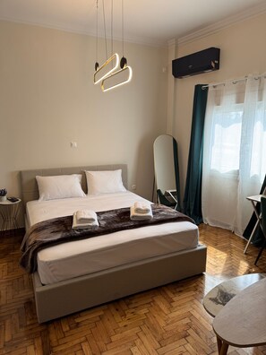 Apartment | 1 bedroom, desk - Athenian Stay Chara s 2 Apartment (Chalandri)