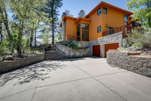 Exterior - Skyline Pines & Mountain Retreat! Hot Tub/AC/Views! (Flagstaff)