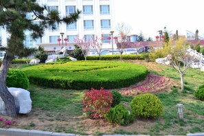 Unclassified image, 3 of 58, button - Weihai Electronic Hotel (Weihai)