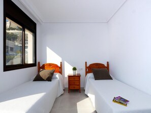2 bedrooms, iron/ironing board - Apartment in Roses With Stunning Sea Views (Roses)