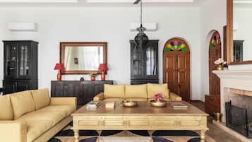 House | Living area