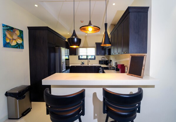 Microwave, oven, stovetop, coffee/tea maker