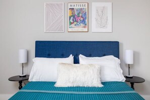 6 bedrooms, in-room safe, iron/ironing board, WiFi