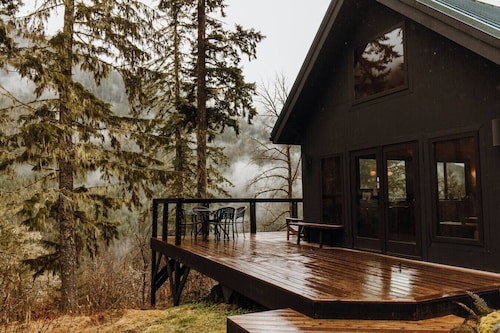 Tranquility View - Off Grid Cabin & Sauna