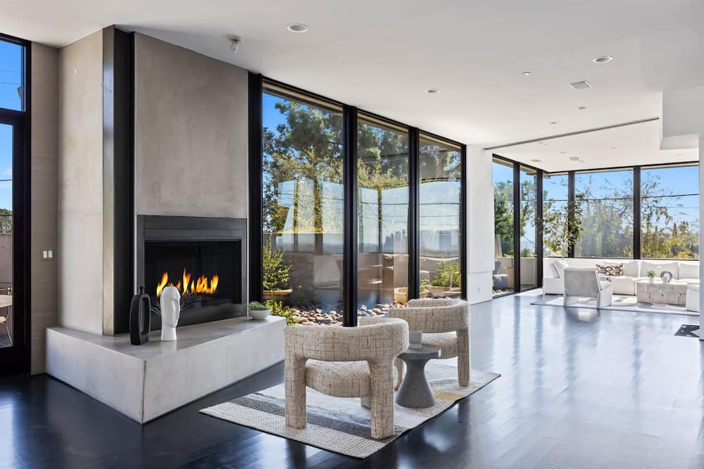 Casa Cordell by Oraklus - Willow Pond, CA