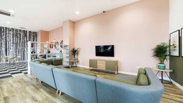 Phòng đơn, không hút thuốc | Màn/rèm cản sáng, truy cập Internet không dây miễn phí