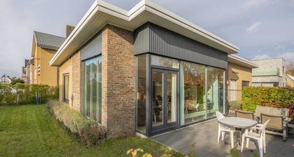 Pleasant Bungalow Near sea and Beach