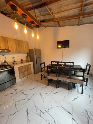 Dining - Finca Lucía country house close to Huaraz (Huaraz)