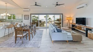 Living area - Stunning Mountaintop Property with Stylish Main Home, Private Guesthouse & Infinity Pool (Potrero)